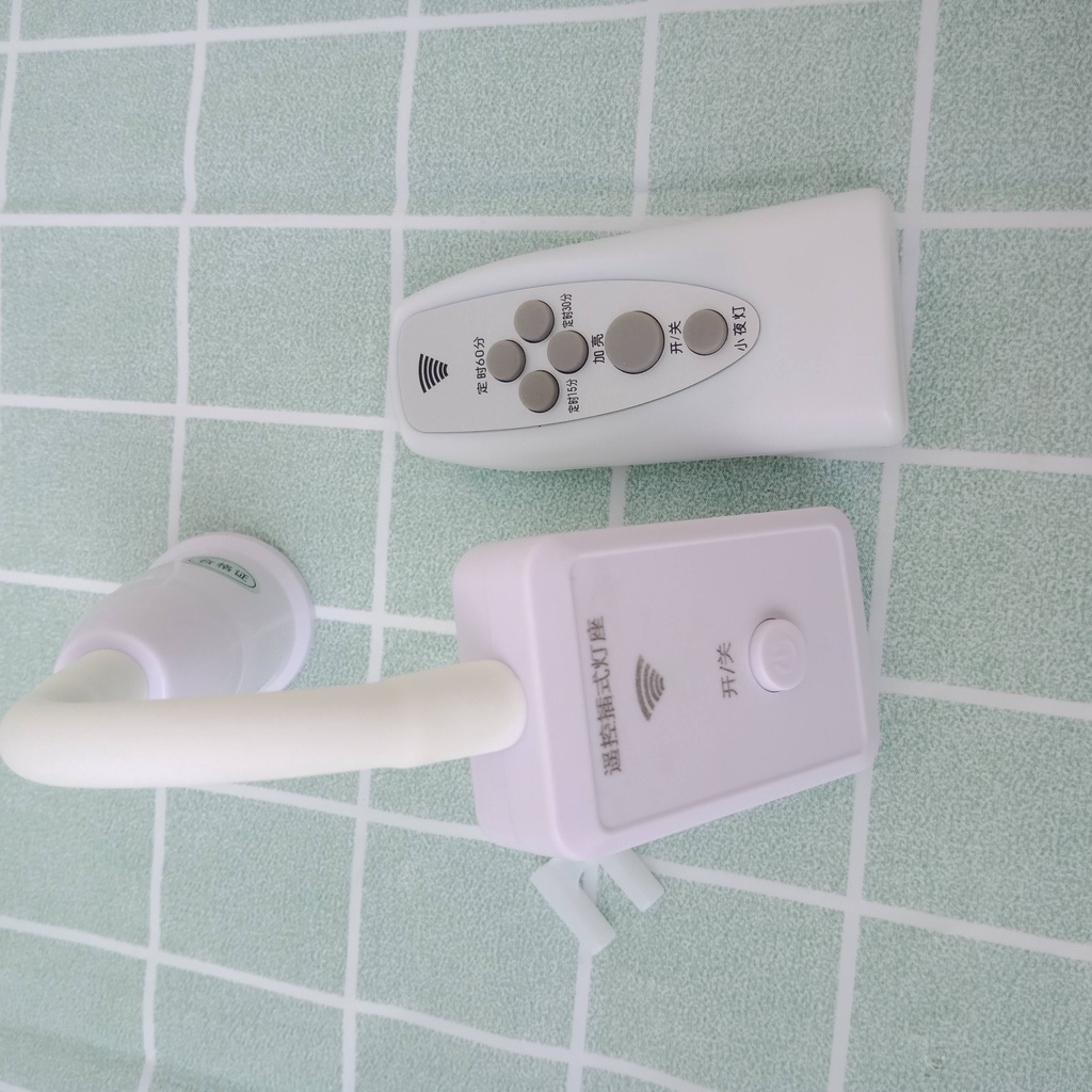 Đui đèn DN02 - Có phích cắm nối dài E27 có điều khiển từ xa, xoay 360 độ