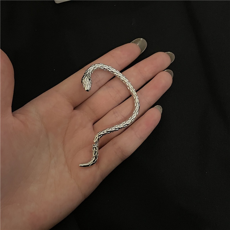 Khuyên Tai Dạng Kẹp Hình Rắn Nhỏ Đơn Giản Thời Trang Xu Hướng 19135