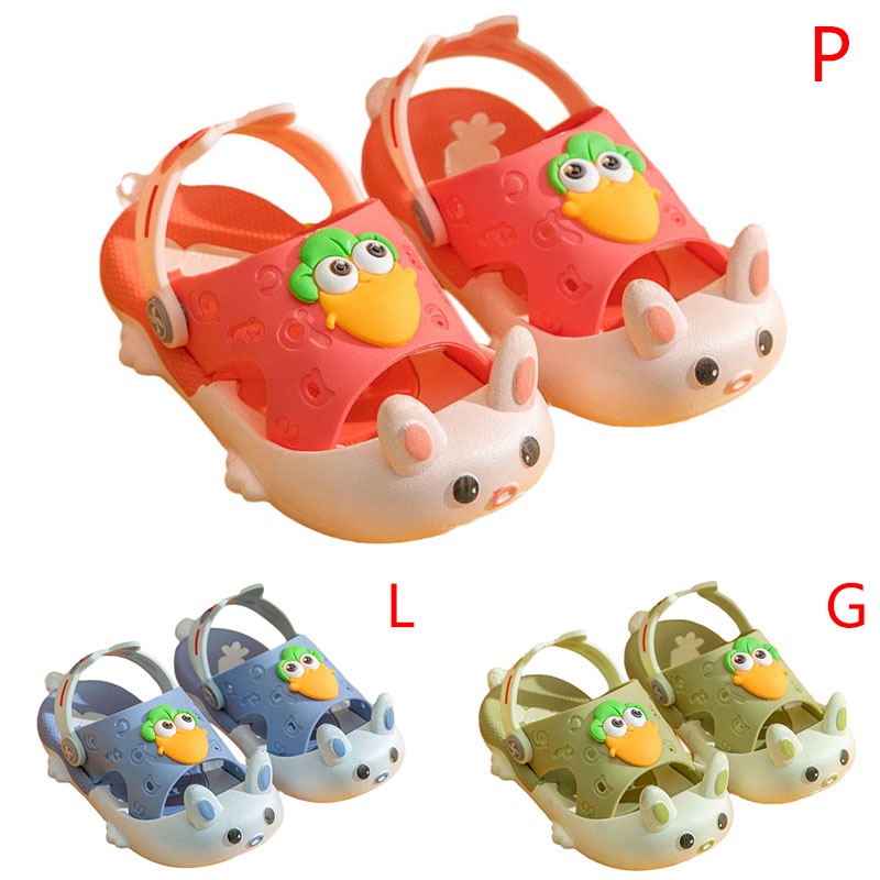 Xăng đan Đi Biển Chống Trượt Đính Sừng Hươu Dễ Thương Cho Bé