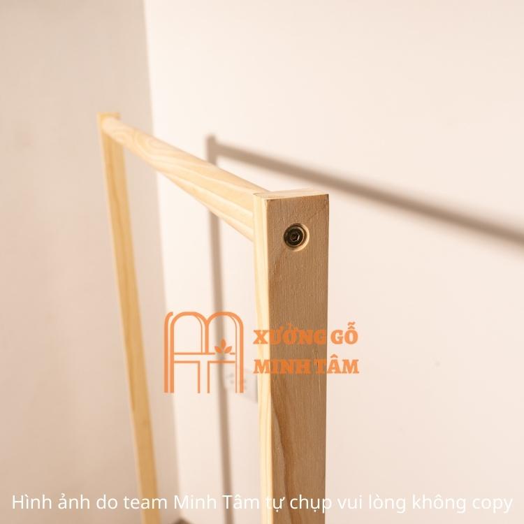 Kệ treo thanh đơn gỗ thông Minh Tâm phong cách Hàn Quốc, chất liệu cao cấp, giá treo đồ thanh đơn chụp hình sản phẩm
