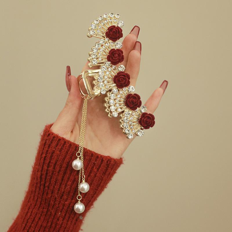 [Magpie] Kẹp Tóc Đính Kim Cương Giả Màu Đỏ Dạng Tua Rua Cao Cấp Dành Cho Nữ