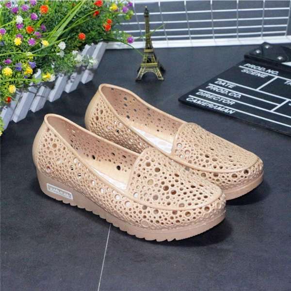 Giày Sandal Nhựa Đế Xuồng Chống Trượt Thời Trang Mùa Hè Cho Phụ Nữ Mang Thai