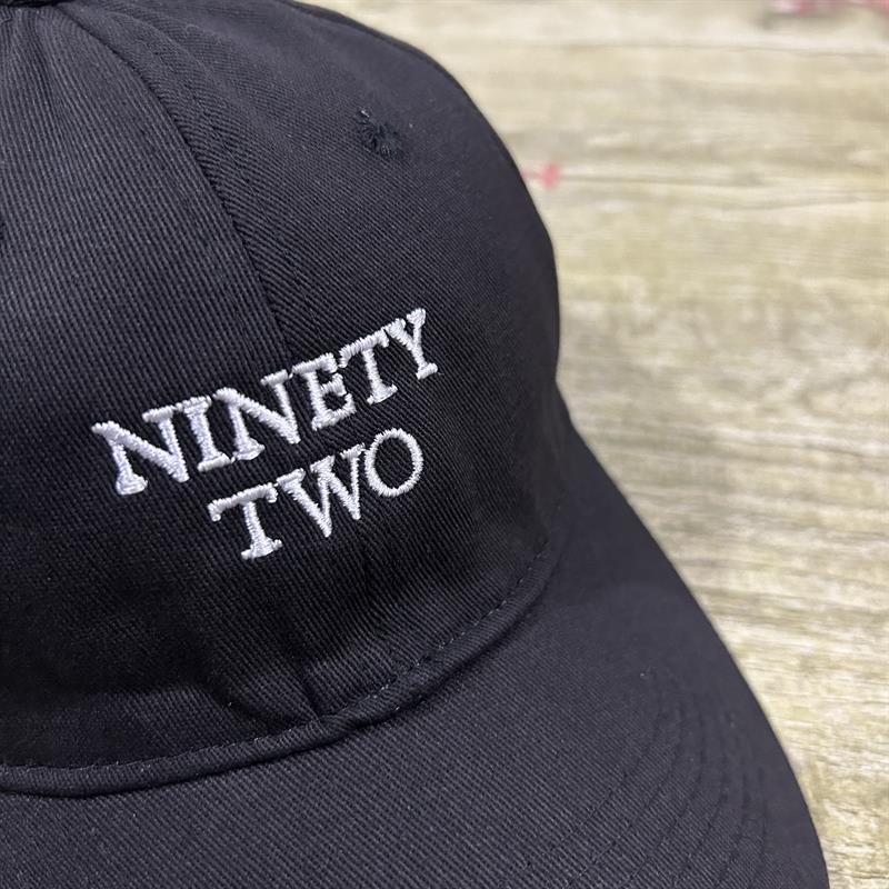 Mũ Lưỡi Trai Cotton Màu Đen Thêu Chữ freenbecky Phong Cách Mới