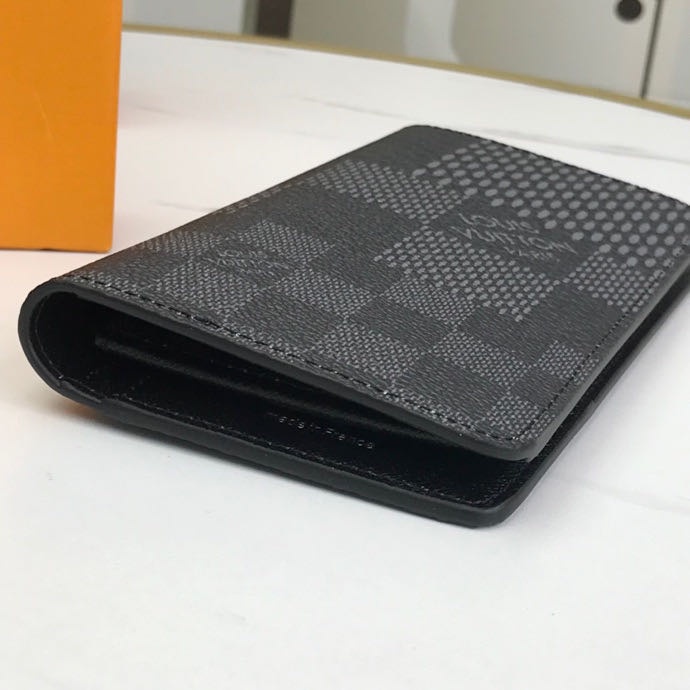 Ví dài nam mới Louis Vuitton