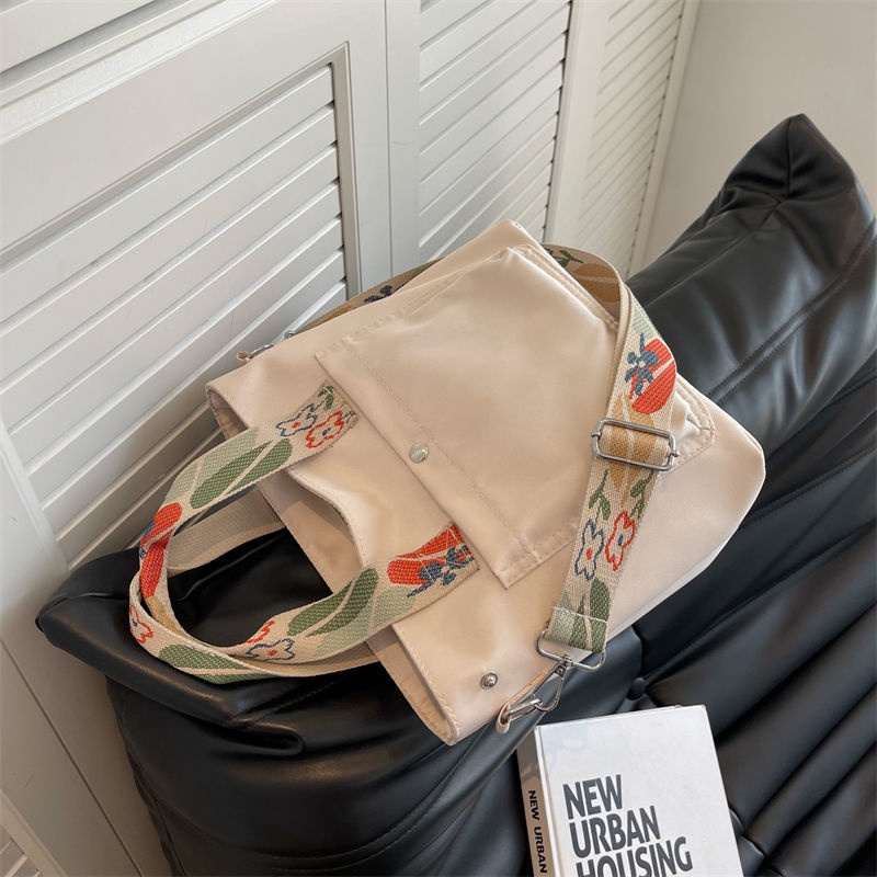 Túi Xách Canvas Đeo Vai Kiểu Dáng Đơn Giản Thời Trang Dành Cho Nữ