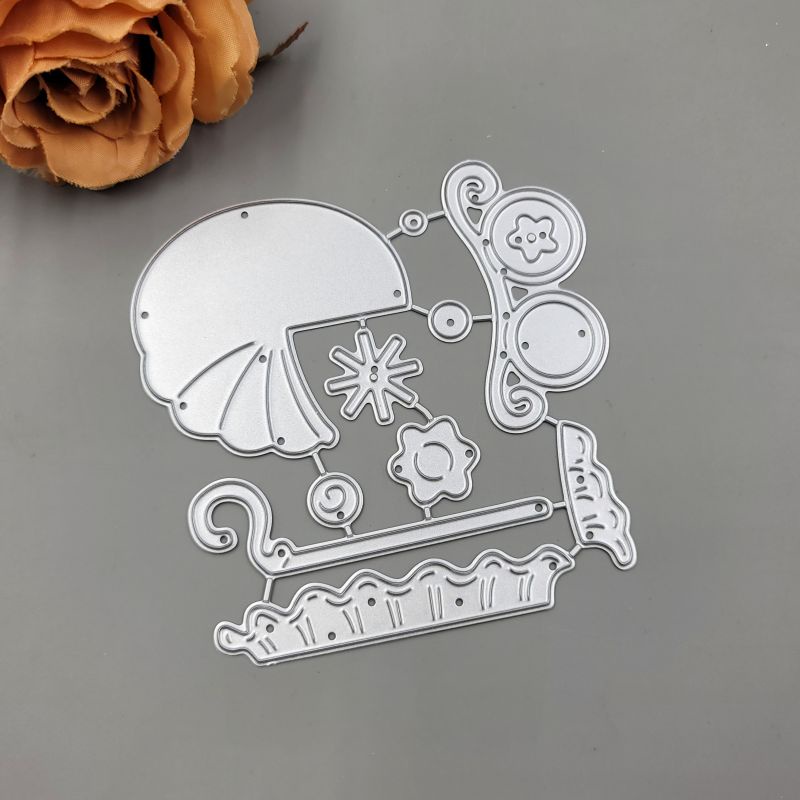 Khuôn Cắt Giấy Kim Loại Hình Em Bé Tắm Xinh Xắn