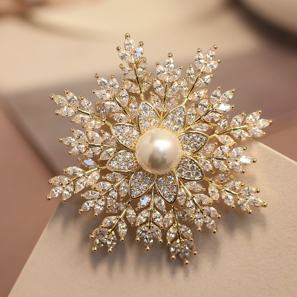Ghim Cài Áo Hình Hoa Tuyết Đính Đá zircon Ngọc Trai Cao Cấp Phong Cách Hàn Quốc