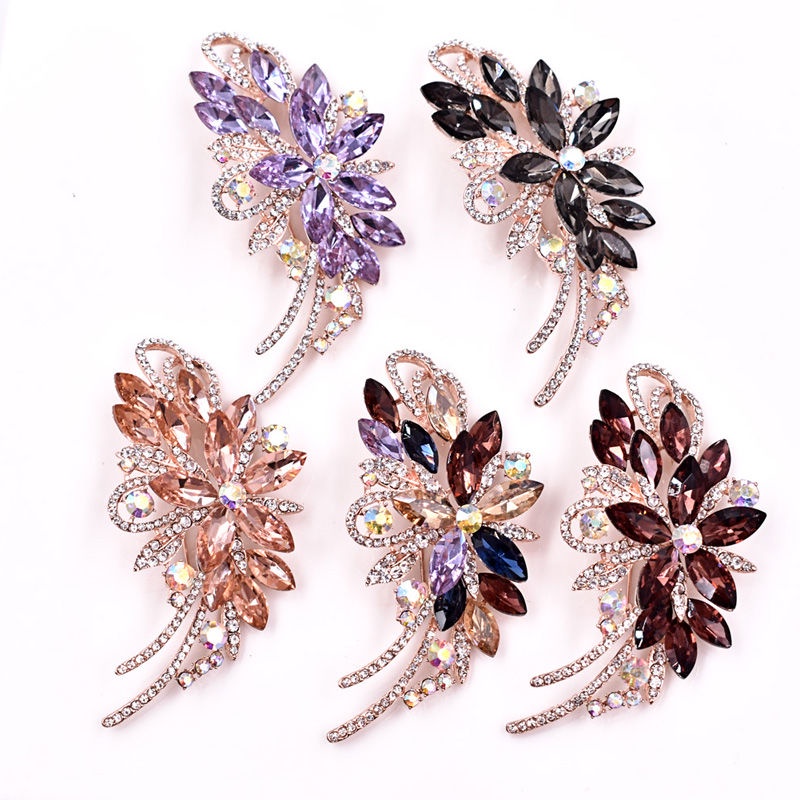 Ghim Cài Áo Hình Lá Đính Ngọc Trai Đơn Giản Sang Trọng Phong Cách Hàn Quốc