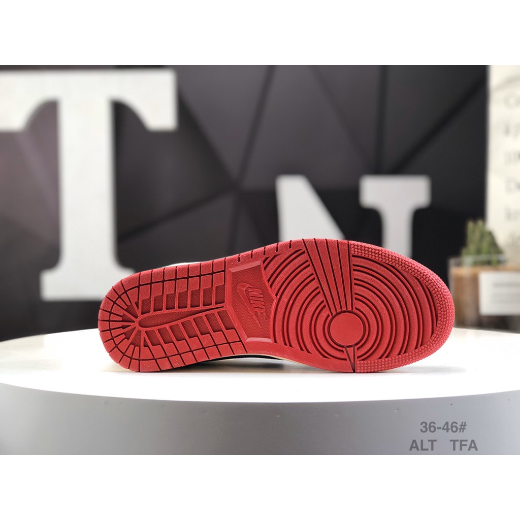 Giày Thể Thao Travis Scott x Jordan AJ1 35.5-46 DM7866-166 Cá Tính