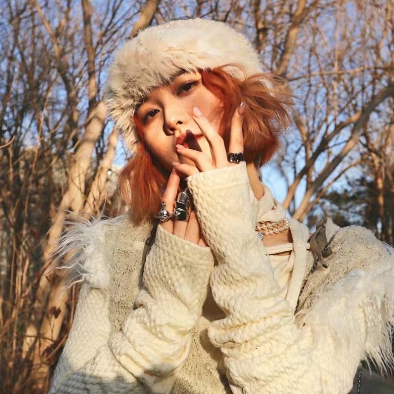 Vivienne West wood Nhẫn Gỗ Bốn Xương Phong Cách Hip Hop Punk Cổ Điển