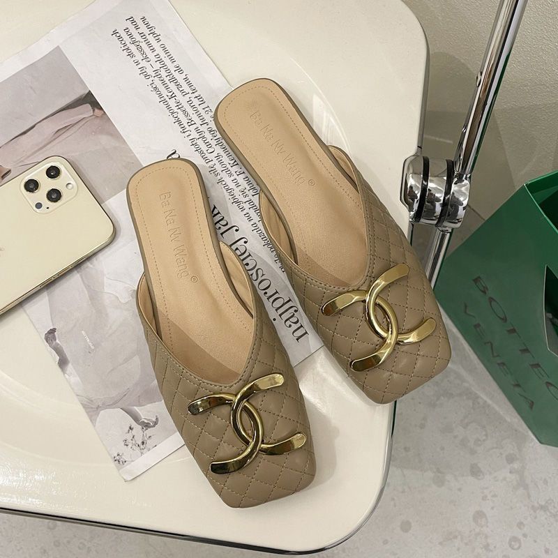 Dép Bít Mũi Thời Trang Mùa Hè Dễ Phối Đồ