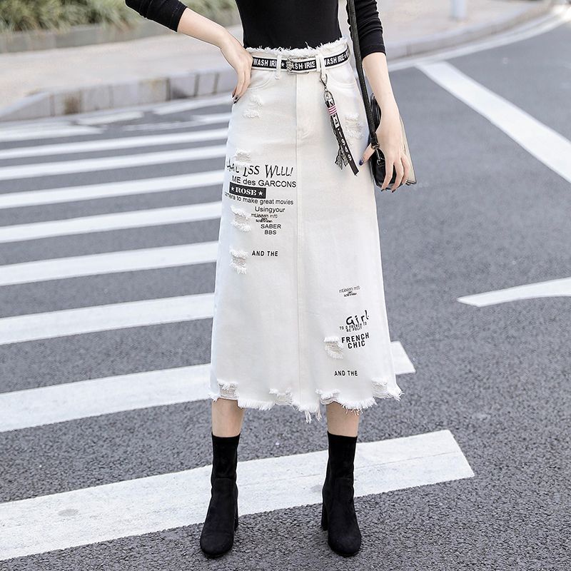 Chân Váy Denim Dài Màu Trắng Dáng Rộng Phong Cách Châu Âu Thời Trang Xuân Thu Hàng Mới