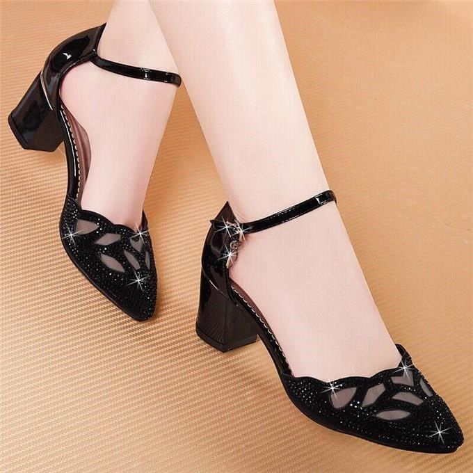 Giày Sandal Mũi Nhọn Đế Dày Phối Lưới Đính Đá Thời Trang Mùa Hè Hàng Mới Năm 2021 Dành Cho Bạn Nữ