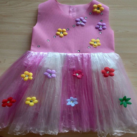 Trang Phục Biểu Diễn Thời Trang Thân Thiện Với Môi Trường Cho Trẻ Mẫu Giáo