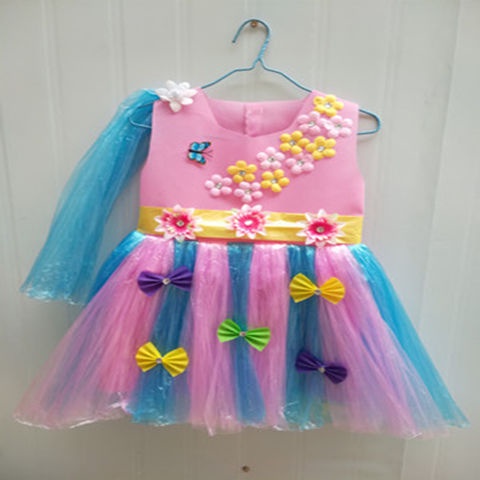 Trang Phục Biểu Diễn Thời Trang Thân Thiện Với Môi Trường Cho Trẻ Mẫu Giáo