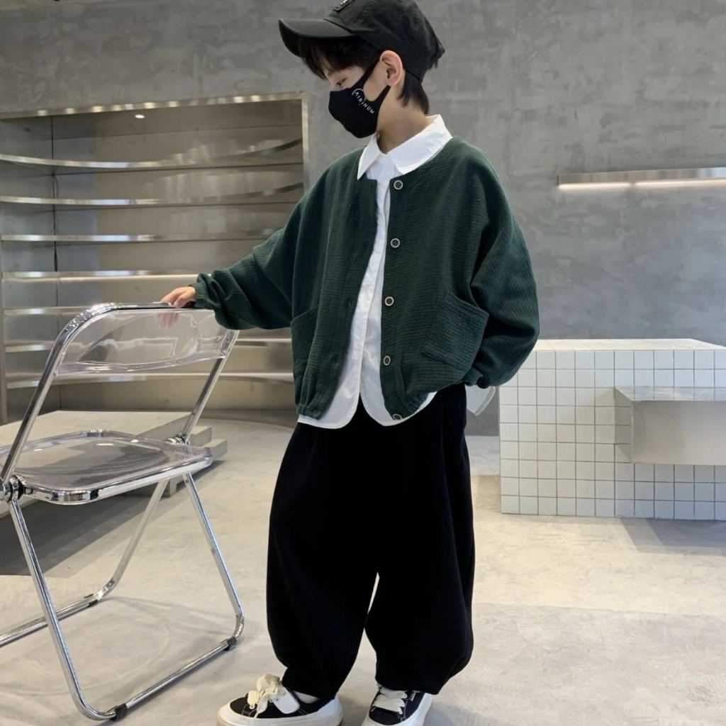 Bộ Áo Khoác Cardigan Cổ Tròn Kèm Quần Lửng Dáng Rộng Phong Cách Thời Trang Mới Cho Bé Trai