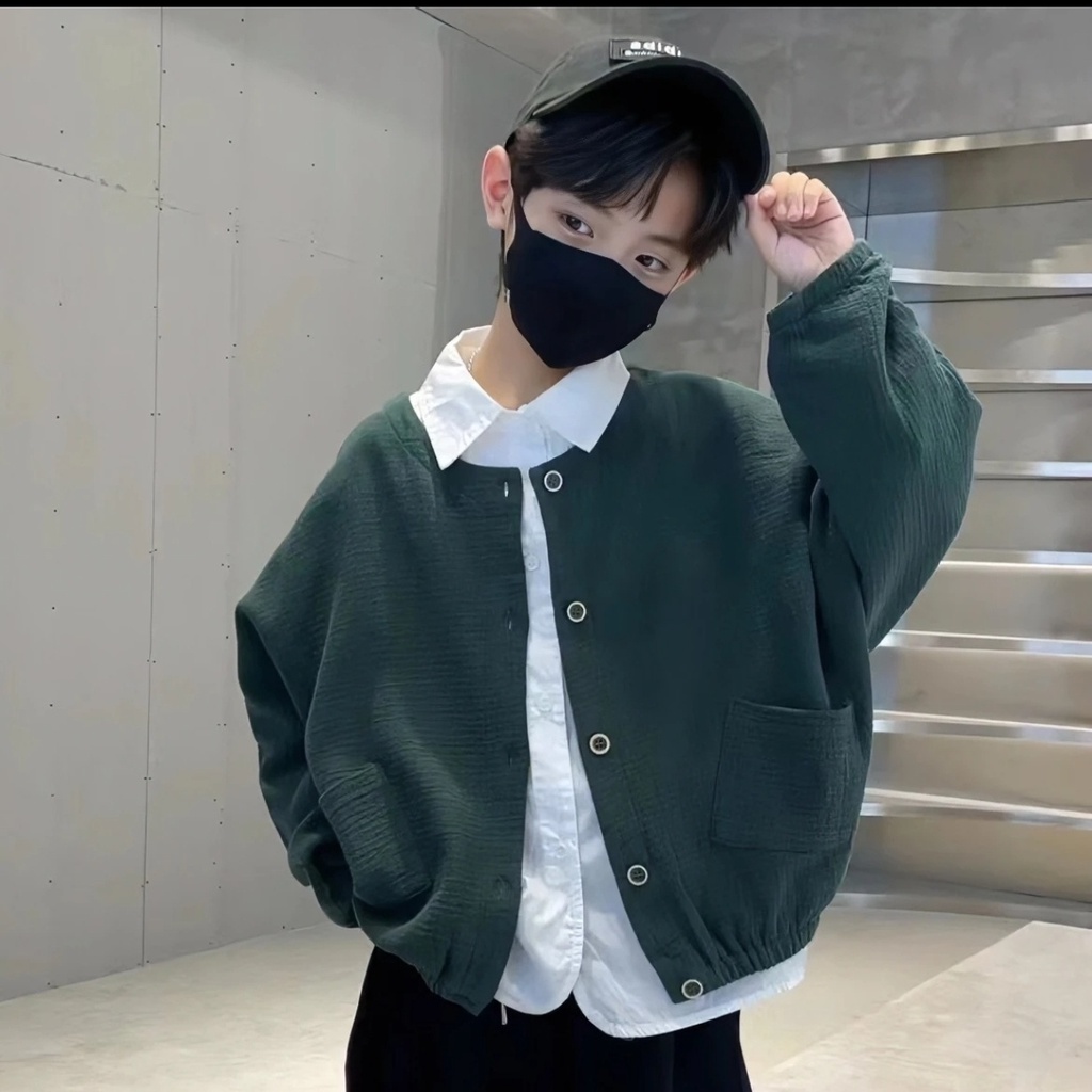 Bộ Áo Khoác Cardigan Cổ Tròn Kèm Quần Lửng Dáng Rộng Phong Cách Thời Trang Mới Cho Bé Trai