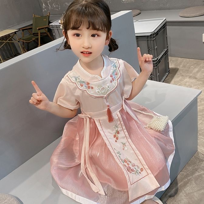 Đầm Hán Phục Tay Ngắn Dáng Suông Thêu Họa Tiết Quả Dâu Phong Cách Trung Hoa Cổ Điển Mẫu Mới 2022 Thời Trang Xuân Hè 23