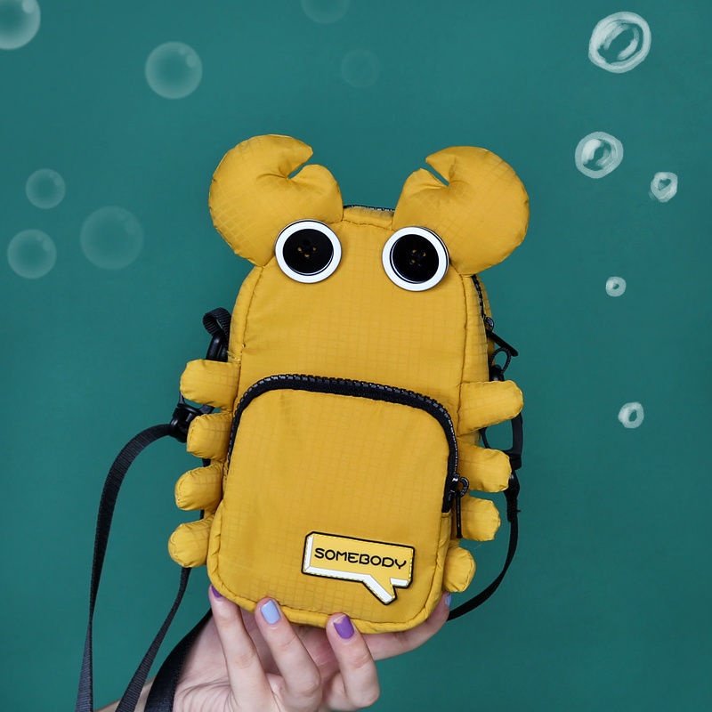 Túi Đeo Chéo Vuông Nhỏ Ba Màu Hình Cua Hoạt Hình Chất Lượng Cao Mới Dễ Phối Đồ Đựng Điện Thoại Di Động Cho Nữ