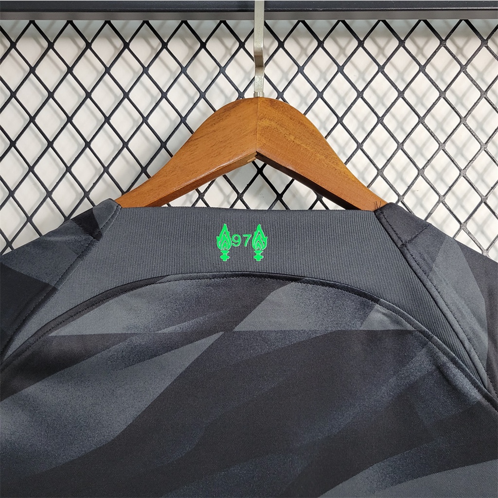 Áo Thun Bóng Đá Liverpool jersey | Áo Sơ Mi Đen Thủ Môn Chất Lượng Cao 2023 / 24 ''