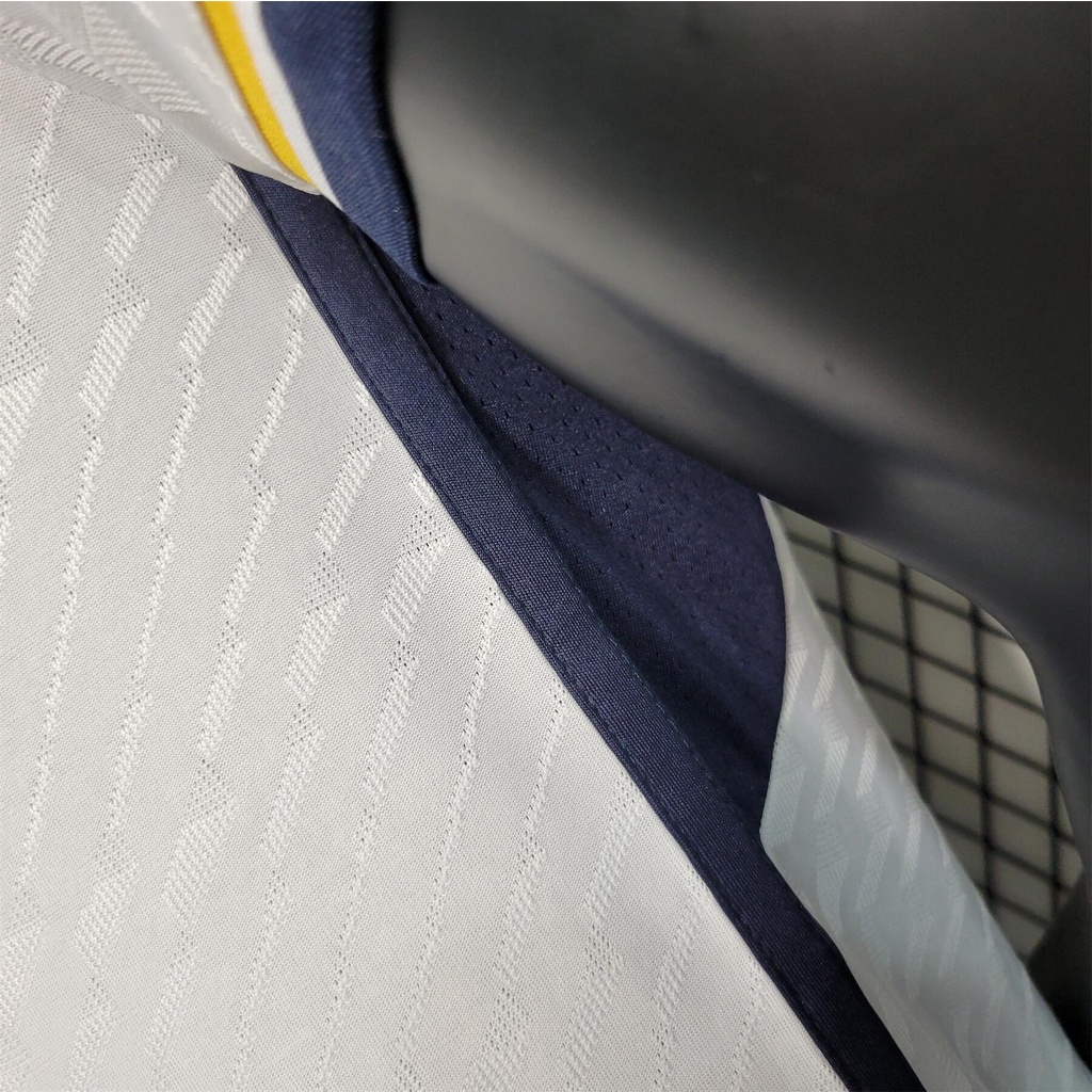 Áo Thun Trắng In Chữ Real Madrid Mùa 2023-24 Chất Lượng Cao