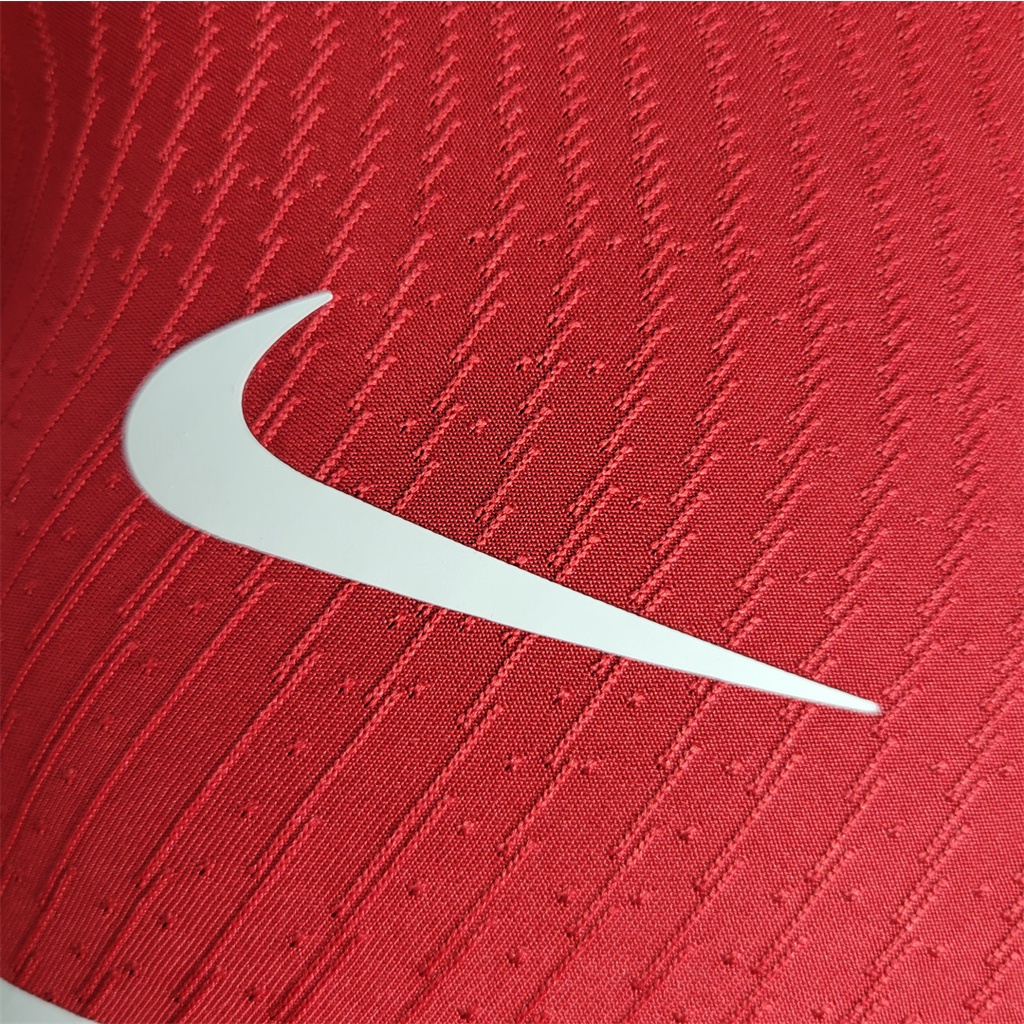 Áo Bóng Đá Liverpool  "Chất Lượng Cao" Ở Bắt Đầu Mùa 2023 / 24