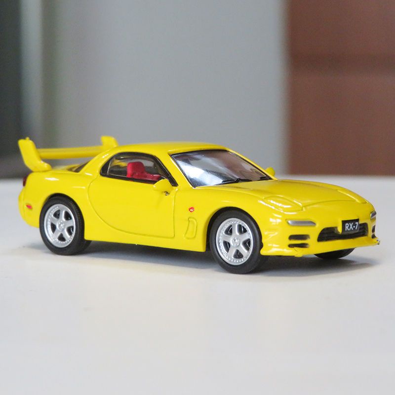 Mô Hình Xe Hơi Mazda RX7 Initial D Bằng Hợp Kim Tỉ Lệ 1: 64