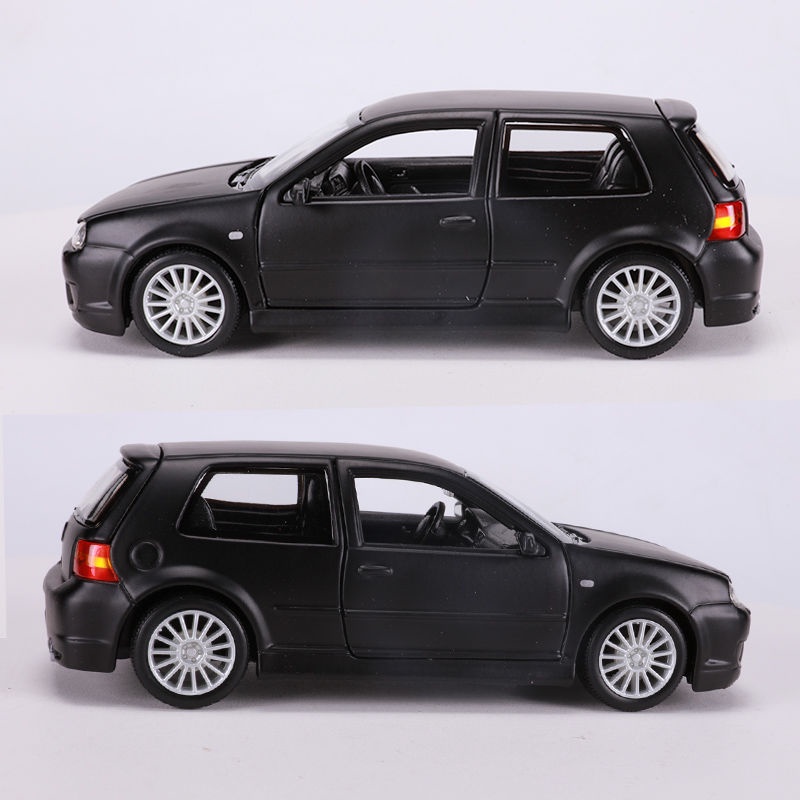 Mô Hình Xe Hơi Volkswagen Golf R32 Bằng Hợp Kim Tỉ Lệ 1: 24