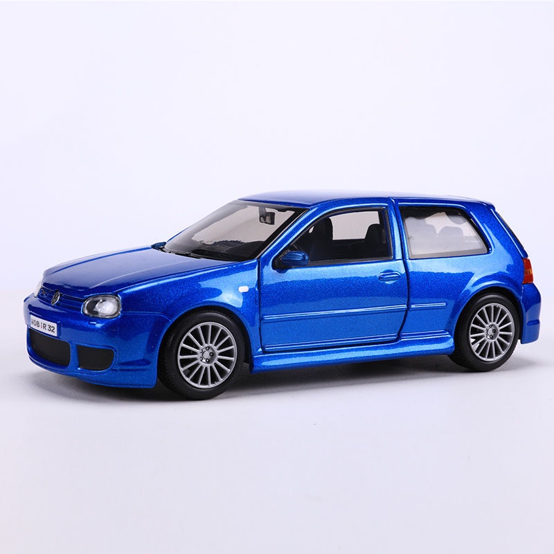 Mô Hình Xe Hơi Volkswagen Golf R32 Bằng Hợp Kim Tỉ Lệ 1: 24