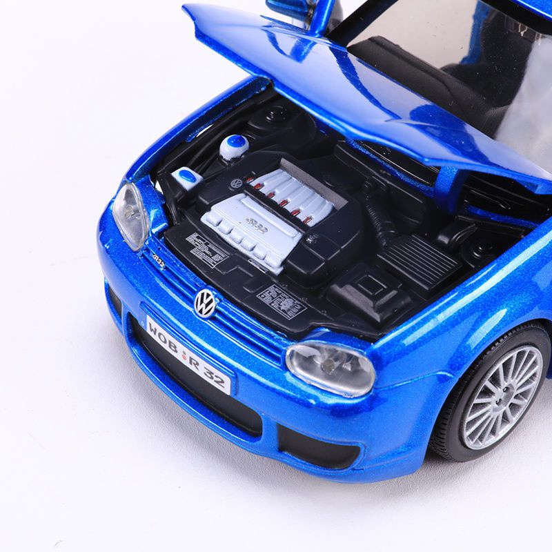 Mô Hình Xe Hơi Volkswagen Golf R32 Bằng Hợp Kim Tỉ Lệ 1: 24