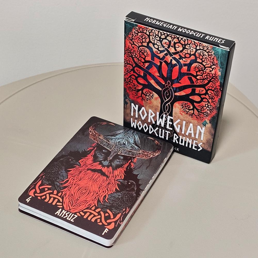 Bộ bài Runes Woodcut Na Uy 24 lá bài Oracle Deck Elder Futhark Runes 10.4 * 7.3cm