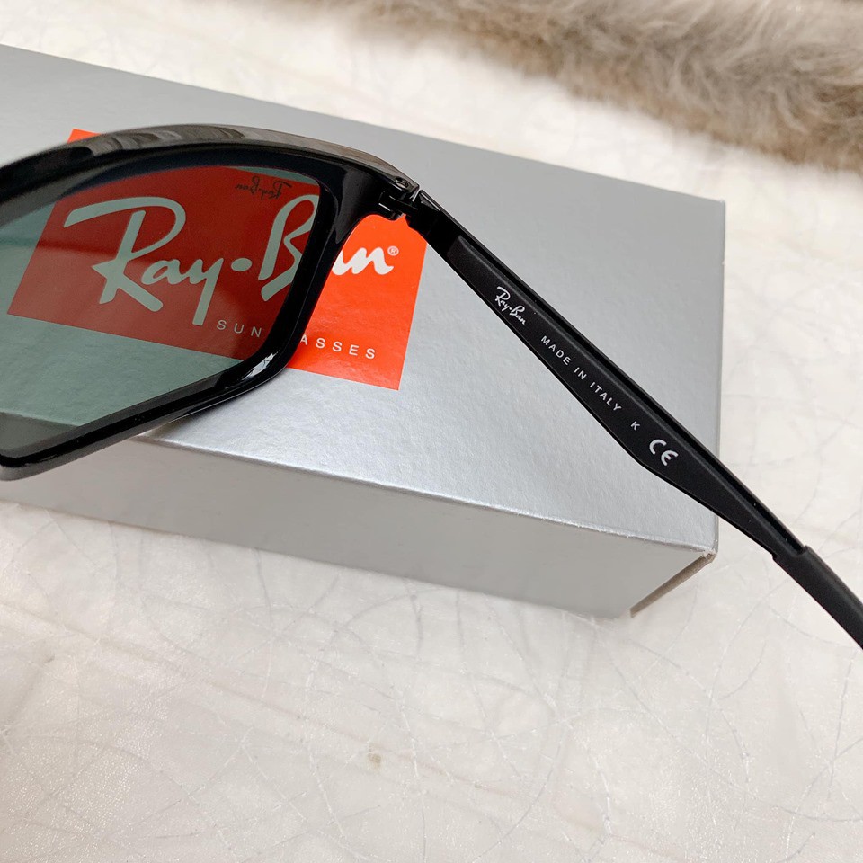 Kính Mát Ray-ban Classic Rectangular Green RB4228 601/71 58