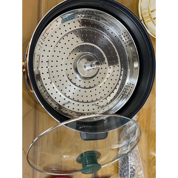 Lẩu thang máy chính hãng AUX