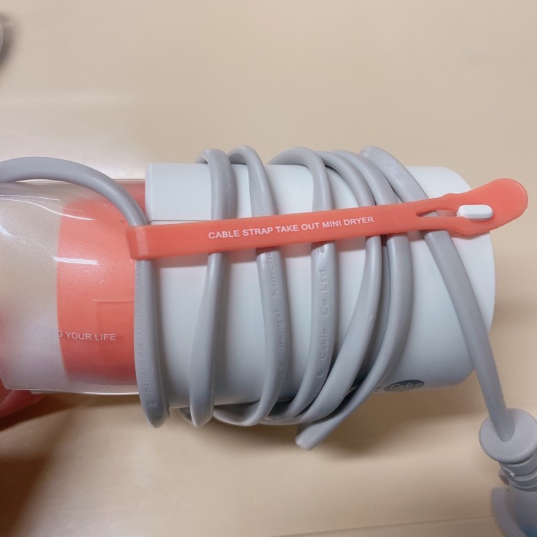 Máy sấy tóc mini gấp gọn Unix Dryer UN-B1727