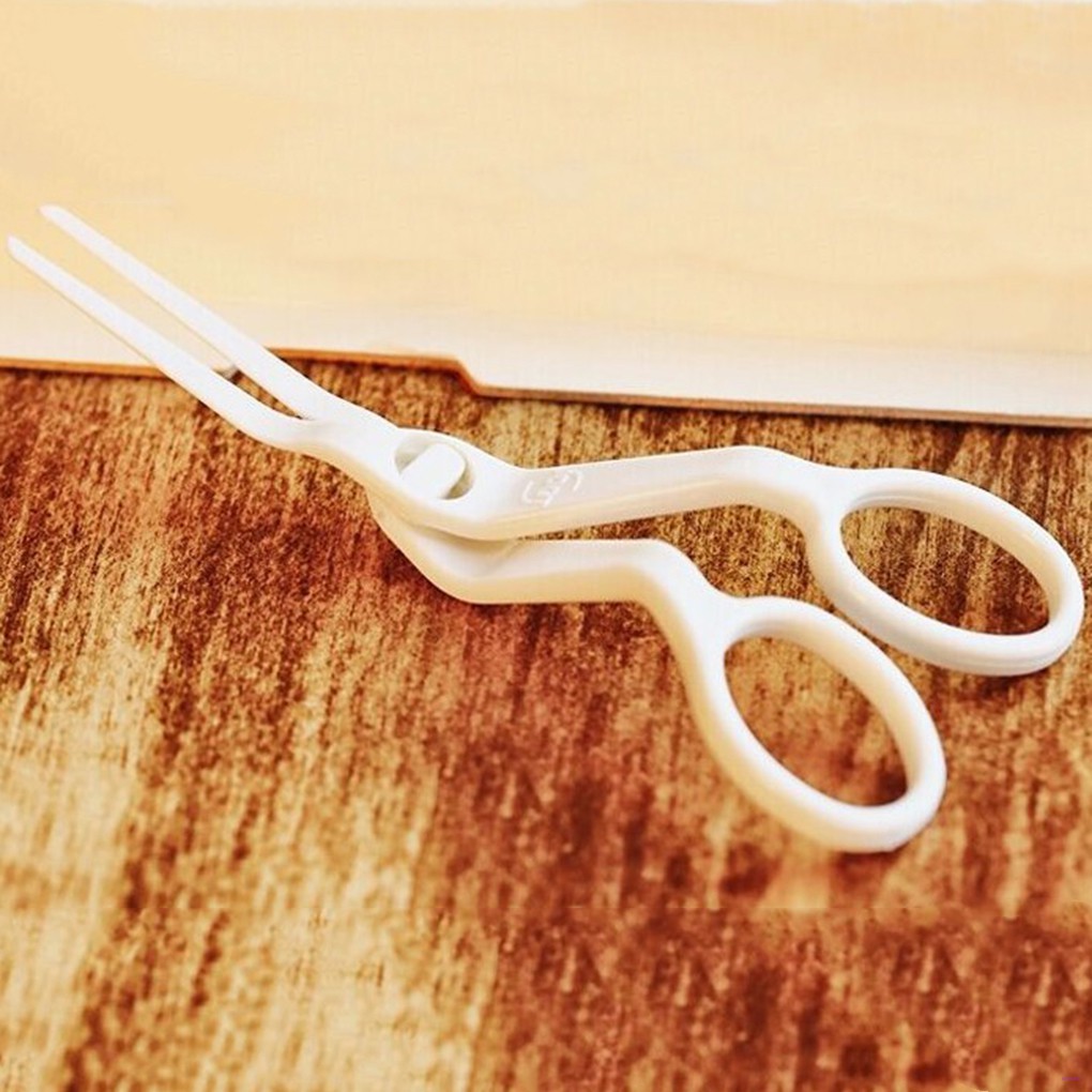 Kéo Nhựa Chuyên Dụng Bắt Bông Kem Trang Trí Bánh