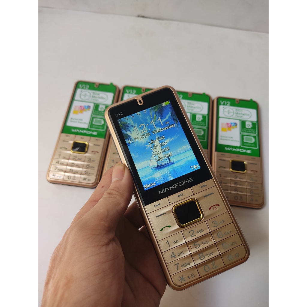 Điện thoại 4 sim mới nhất 2020 MaxFone V12 giá rẻ