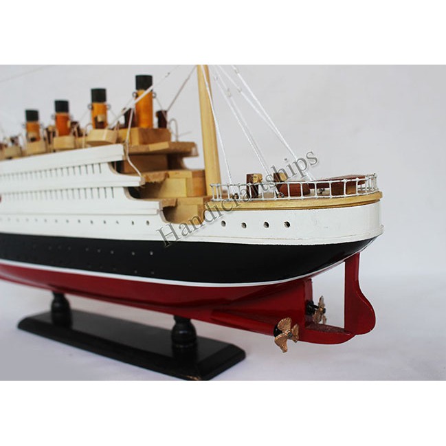 Mô hình thuyền gỗ Titanic 40cm (không điện)