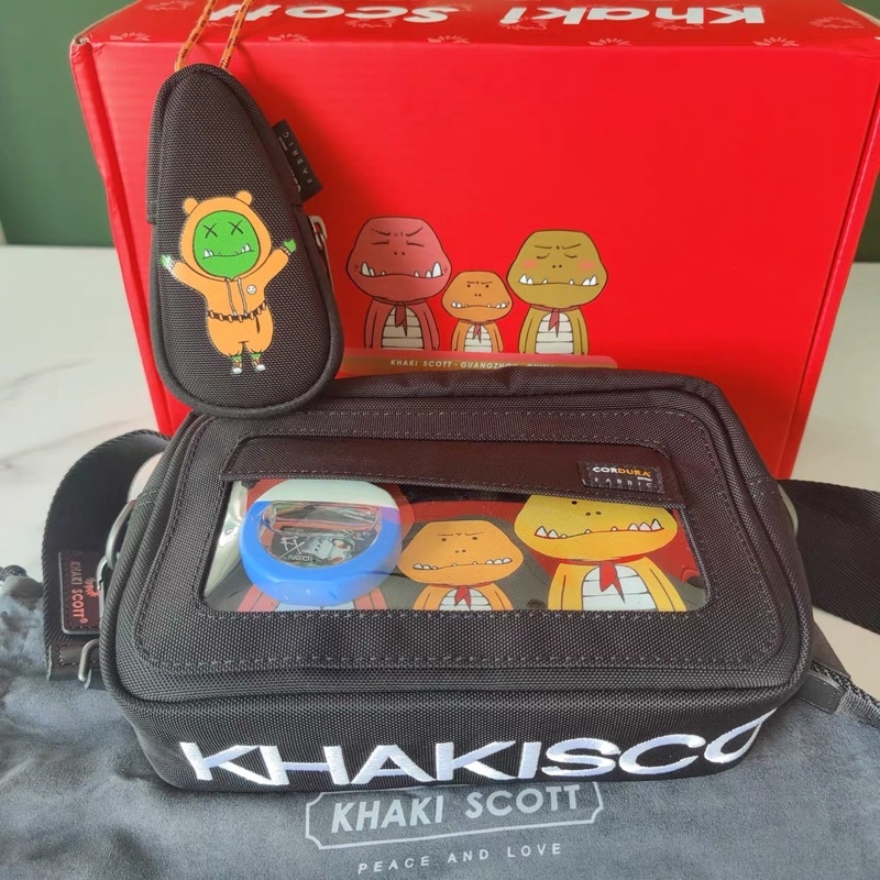 Túi đeo chéo Khaki Scott chính hãng Condura