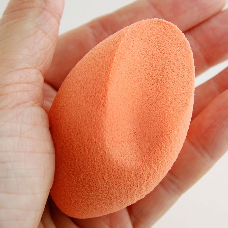 Mút Trang Điểm Real Techniques Miracle Complexion Sponge