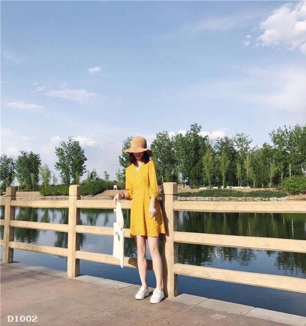 Đầm Nữ Vàng Bi Cam Cổ Chéo