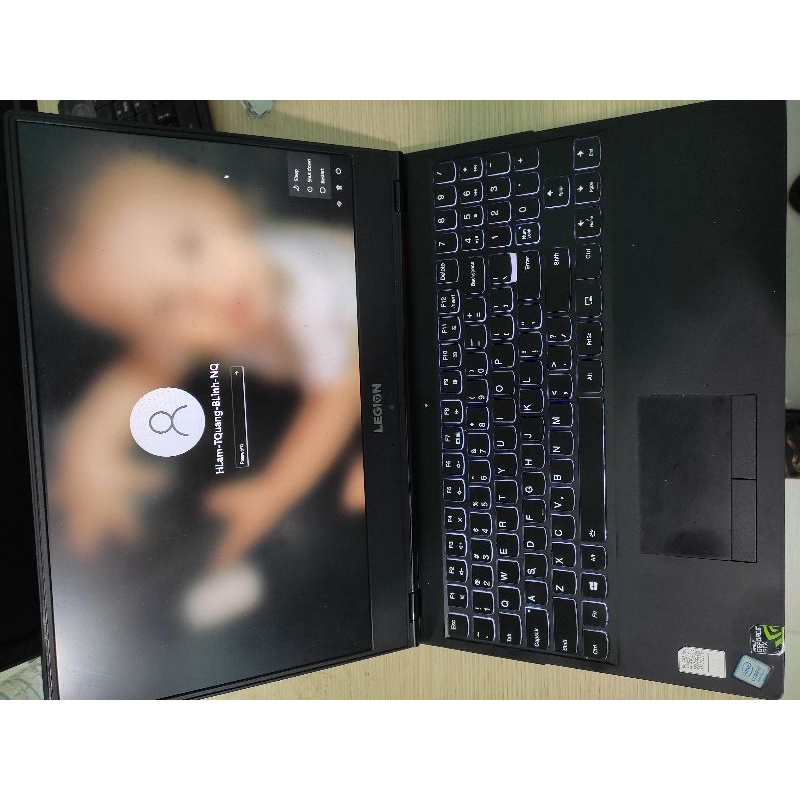 Laptop Lenovo Legion của Chit Ronaldo