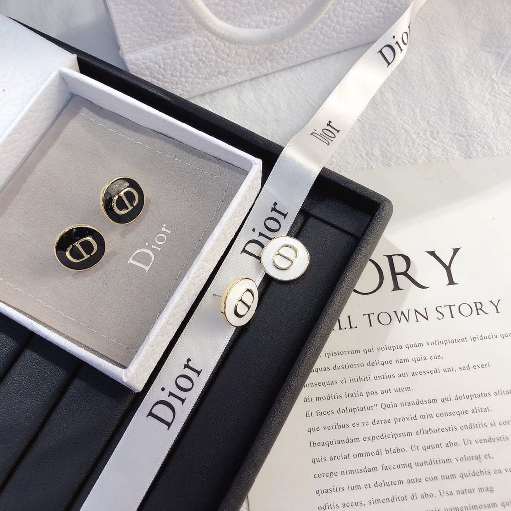 Khuyên Tai Tròn Khắc Chữ Dior Bằng Thép Titanium Thời Trang Cho Nữ