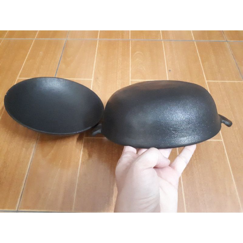 Tộ gang đúc kho thịt cá 21cm ( số 4 )