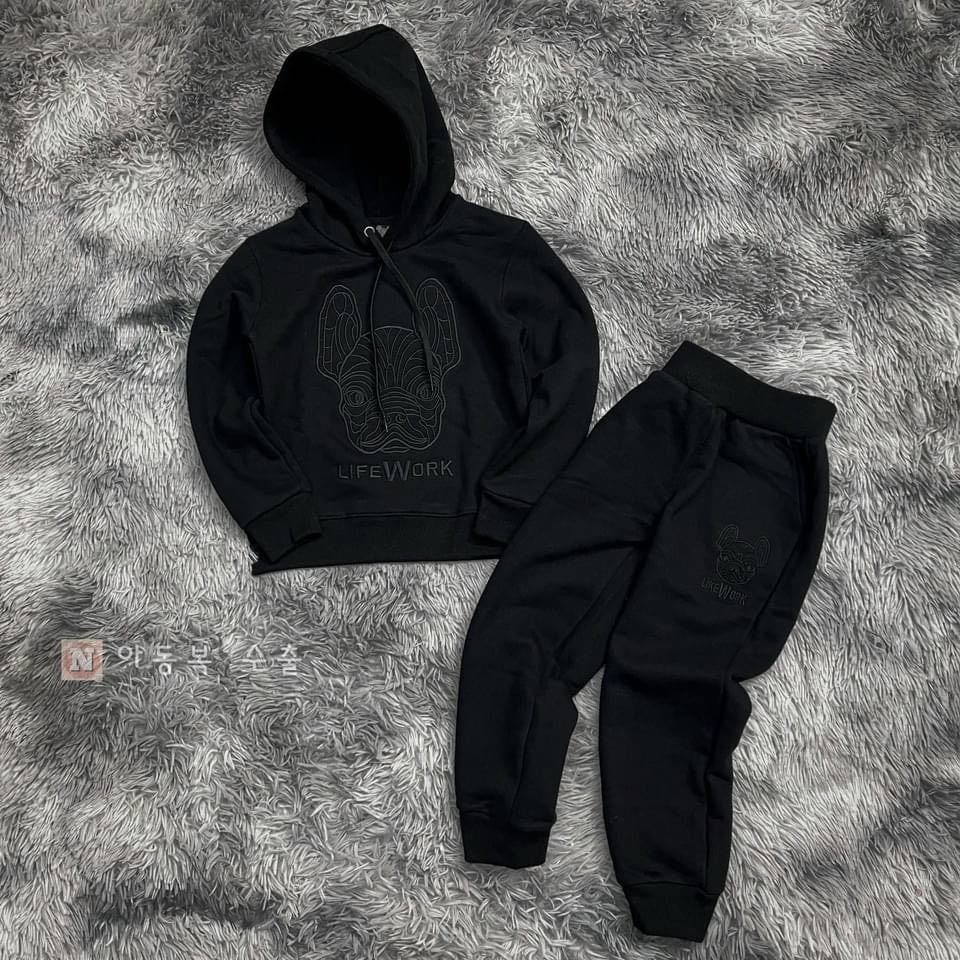 Bộ Nỉ Life Work dài tay mùa đông cho bé trai hình thêu cực nét,chất nỉ dày dặn