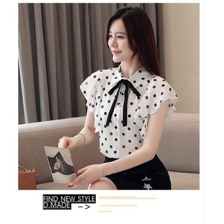 Áo chấm bi nơ xinh xắn