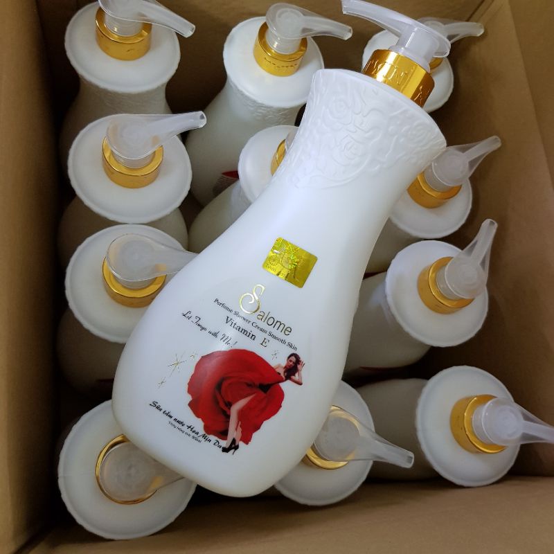 SỮa tắm dưỡng ẩm lưu hương salome chính hãng 900ml