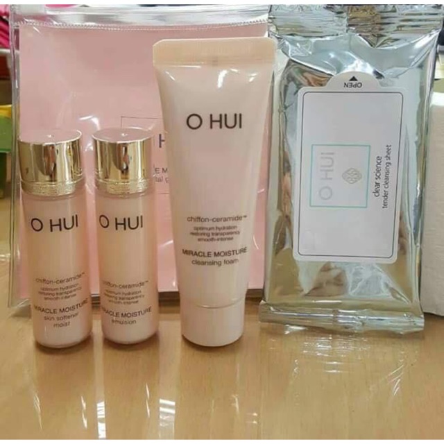 Sét dưỡng da dưỡng ẩm ohui