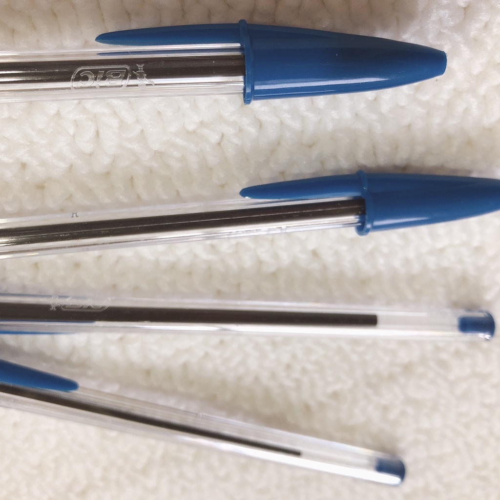 Combo 4 bút bi Bic XANH pen tapping thân trong Cristal
