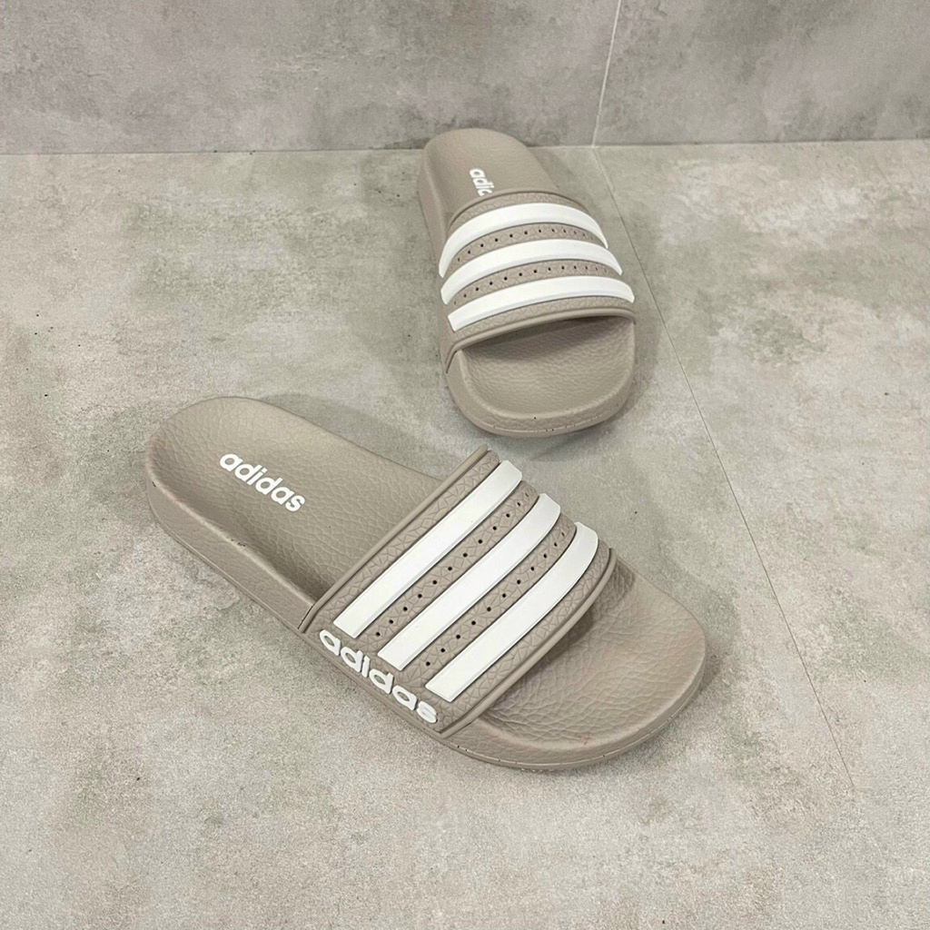 Dép nam,dép quai ngang adidats,forrm dáng chuẩn đep,chất liệu cao cấp,đi nước thoải mái