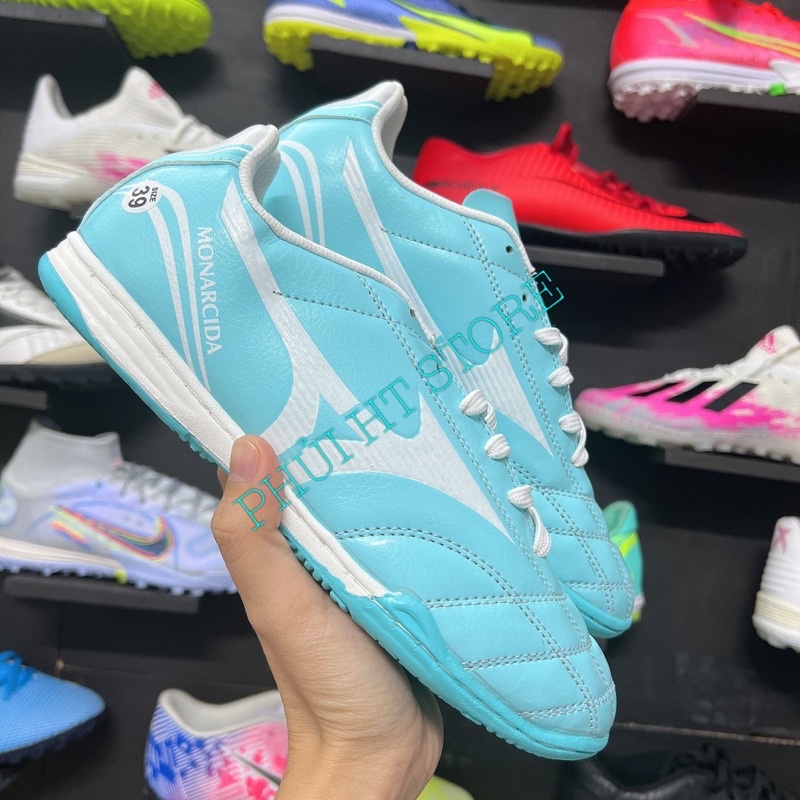 Giày bóng đá MIZUNO VN TF-IC